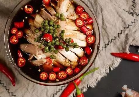 独家揭秘，中国辣条排行榜前十，辣味美食你不可不知！